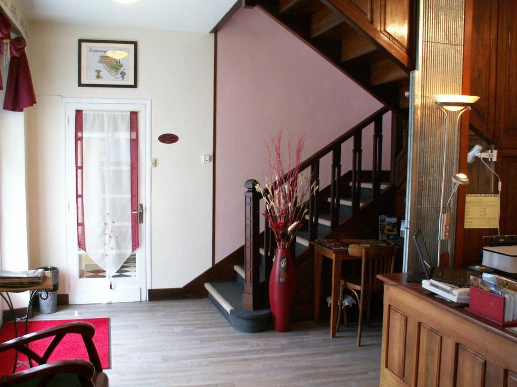 Frayssinet Le Relais Du Pont De Rhodes酒店 外观 照片